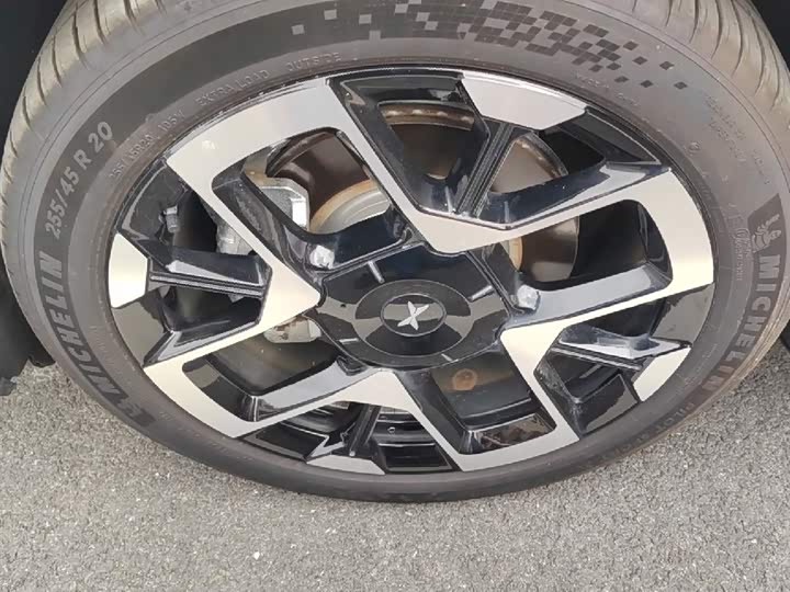 Фото 9 - XPeng G7