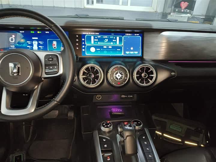 Фото 13 - Tank 300