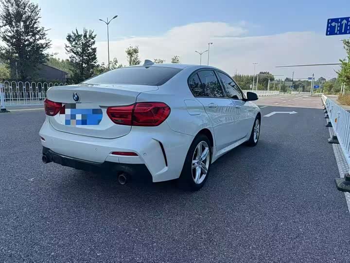 Фото 3 - BMW 1 Series