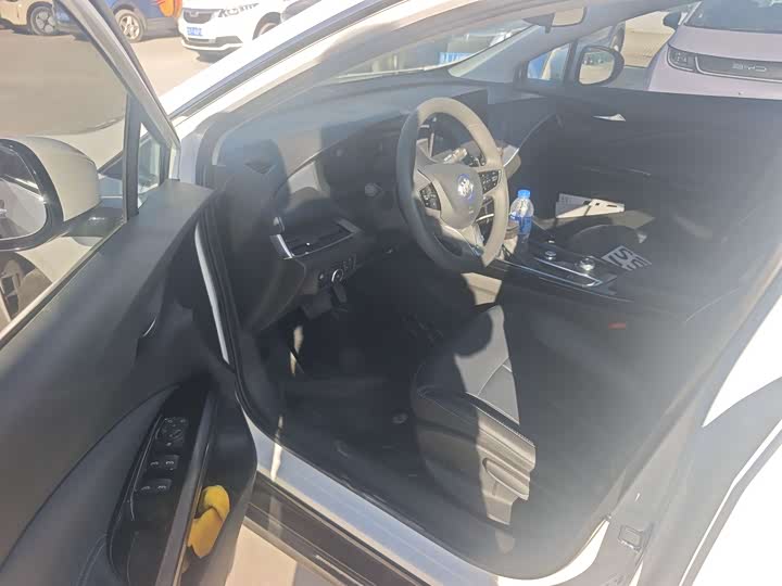 Фото 4 - Buick Velite 6