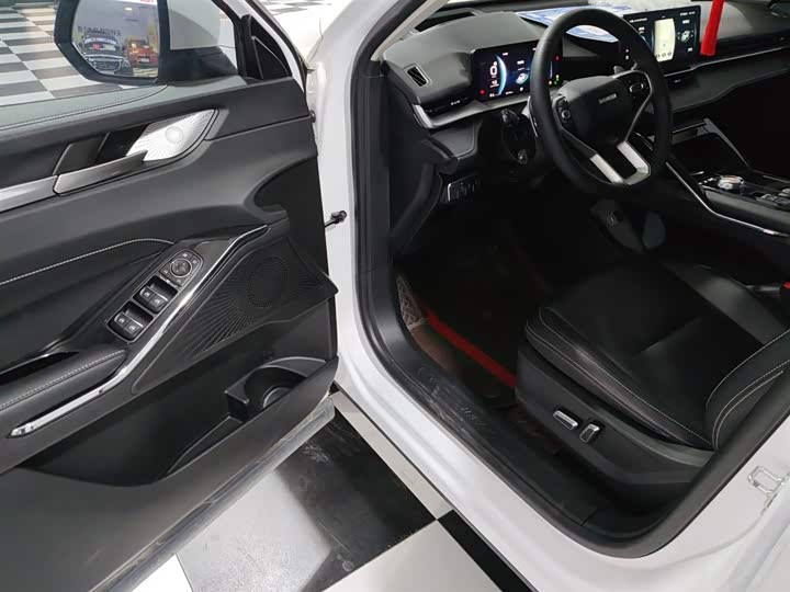 Фото 16 - Haval H6