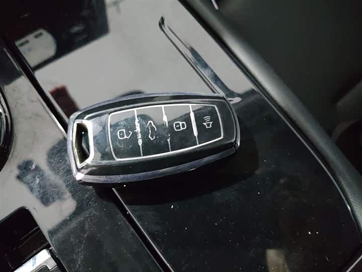 Фото 9 - Haval H6