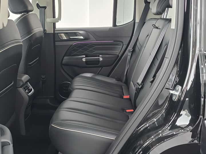 Фото 13 - Tank 300