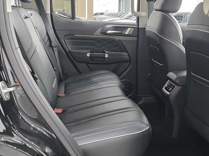 Фото 8 - Tank 300