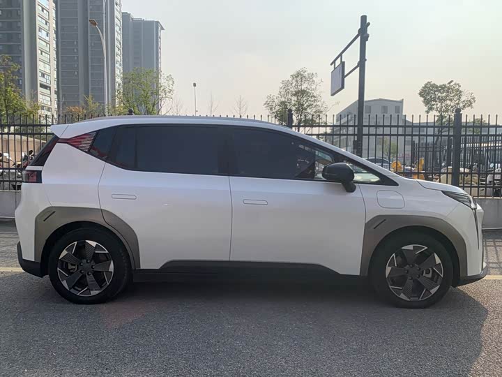 Фото 19 - GAC Aion Y