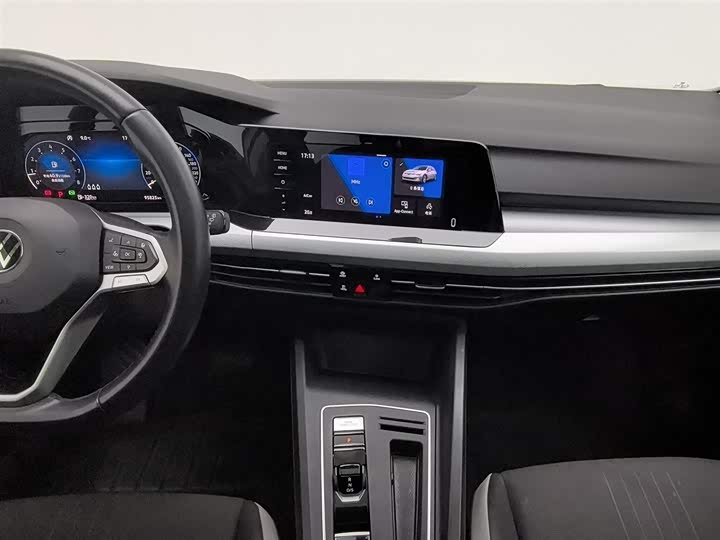 Фото 12 - Volkswagen Golf