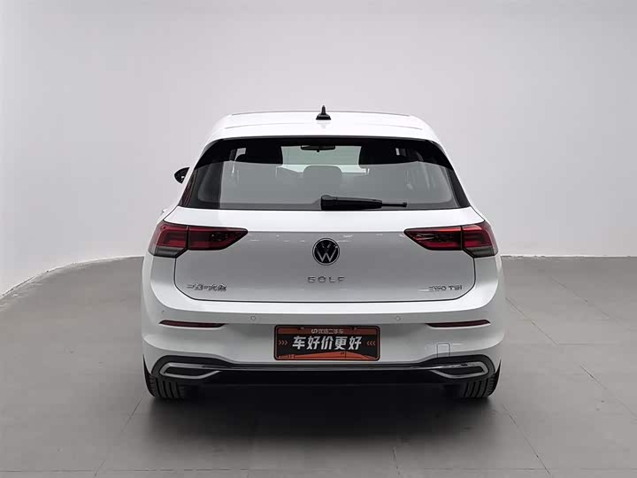 Фото 4 - Volkswagen Golf