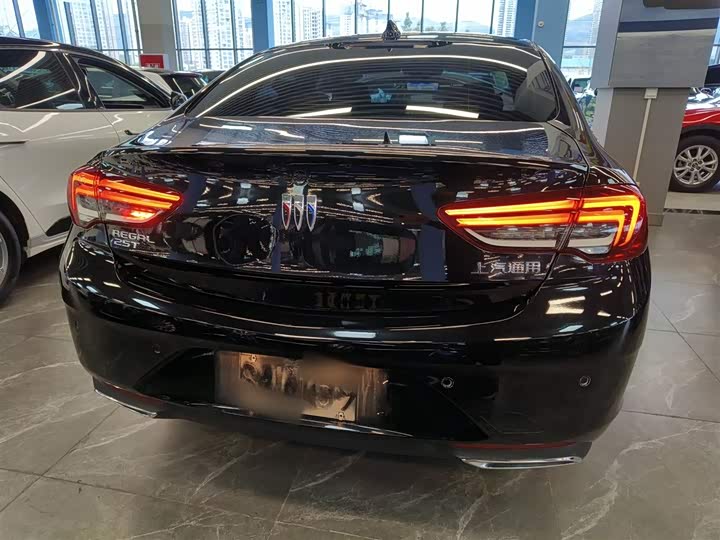 Фото 6 - Buick Regal