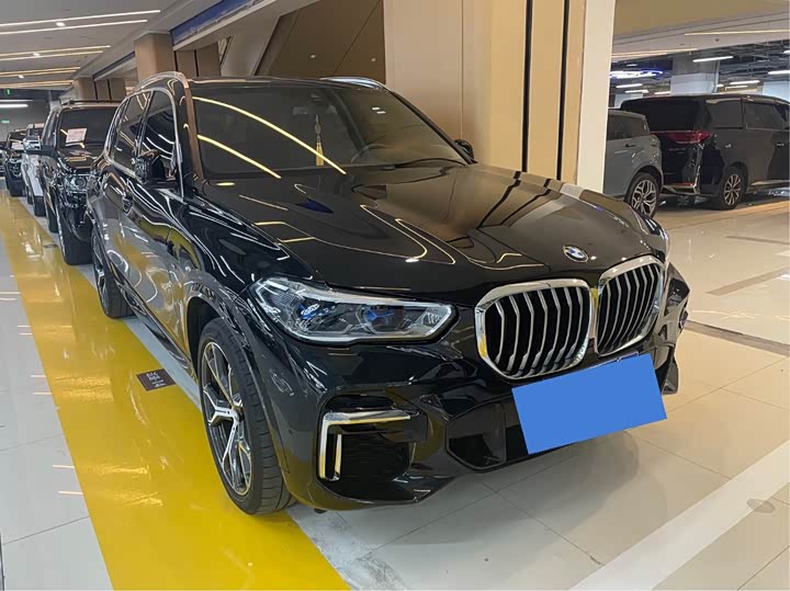 Фото 2 - BMW X5