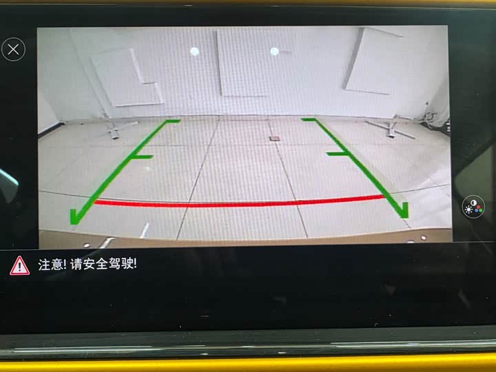 Фото 12 - Volkswagen T-Cross