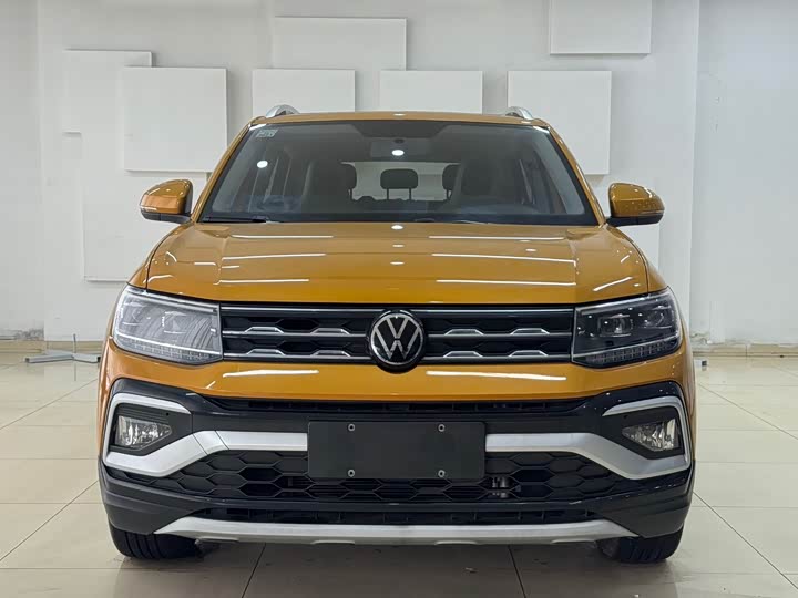 Фото 2 - Volkswagen T-Cross