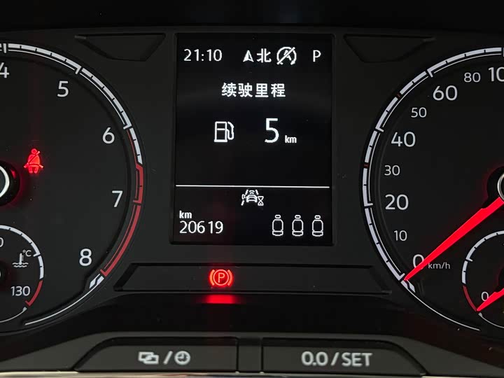 Фото 23 - Volkswagen T-Cross