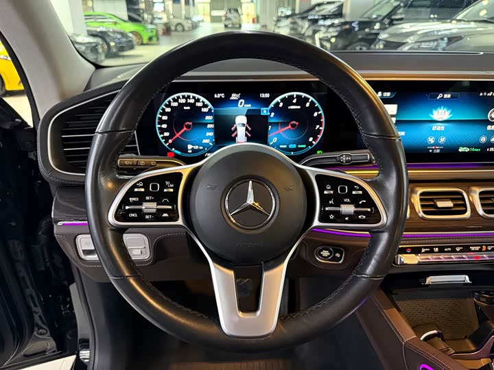 Фото 7 - Mercedes-Benz GLS-Class