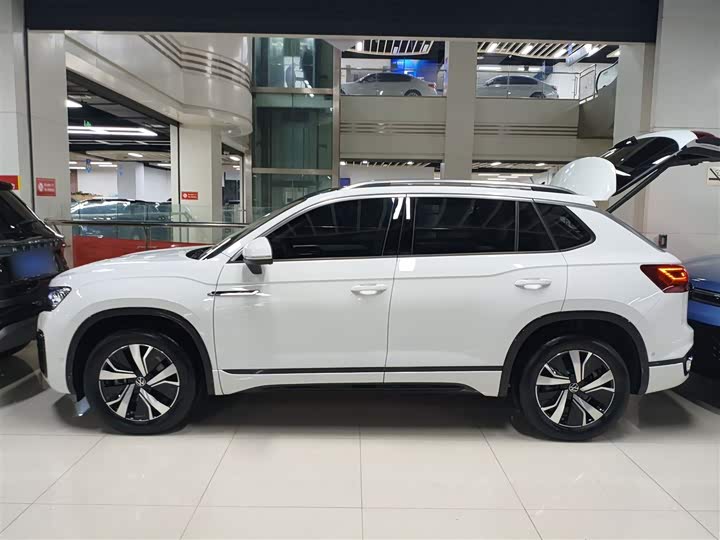 Фото 5 - Volkswagen Tayron GTE Hybrid