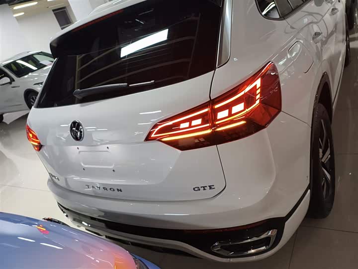 Фото 6 - Volkswagen Tayron GTE Hybrid