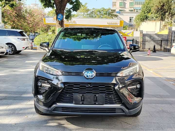 Фото 2 - Toyota Wildlander