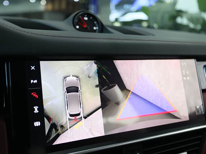 Фото 14 - Porsche Cayenne