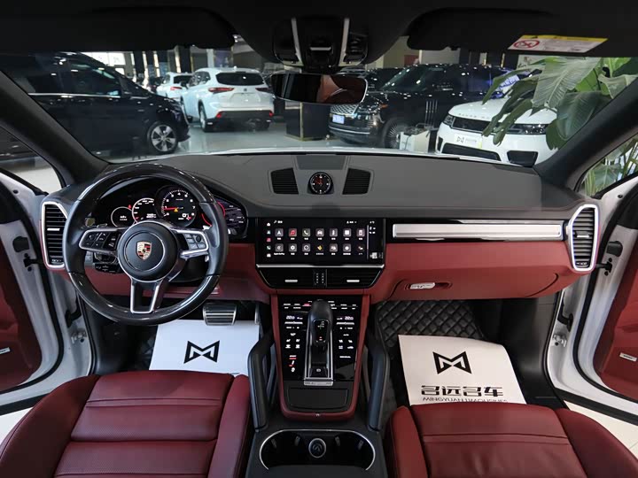 Фото 15 - Porsche Cayenne