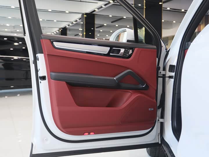 Фото 6 - Porsche Cayenne