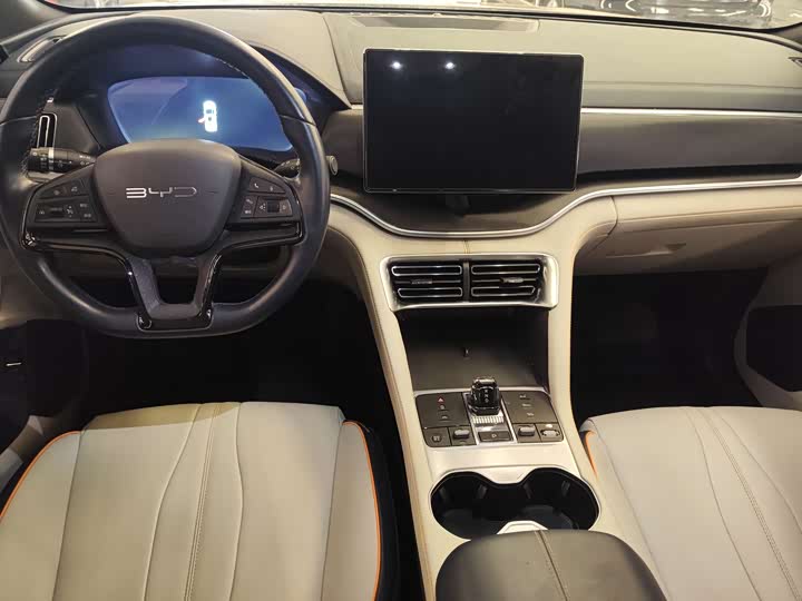 Фото 10 - BYD Song Plus Hybrid/EV