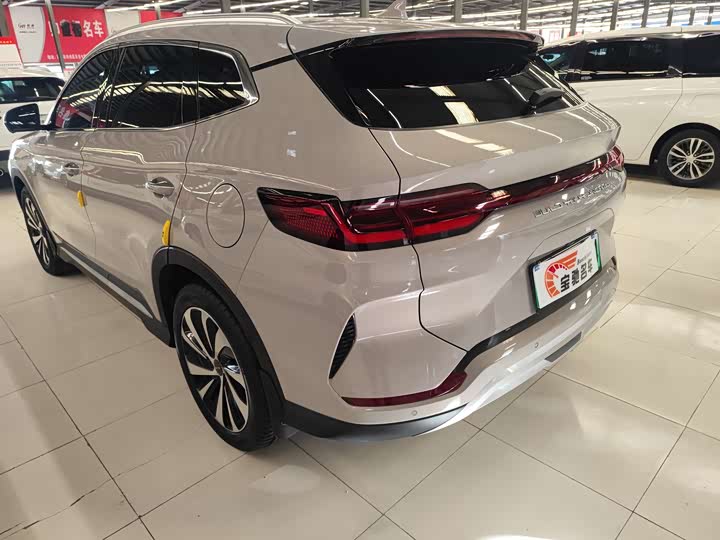 Фото 14 - BYD Song Plus Hybrid/EV