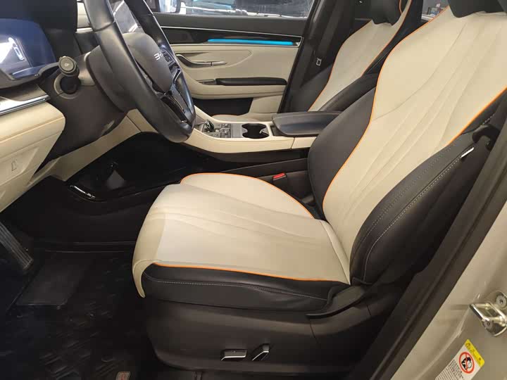 Фото 7 - BYD Song Plus Hybrid/EV