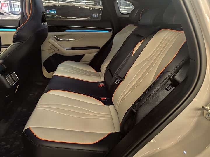 Фото 8 - BYD Song Plus Hybrid/EV