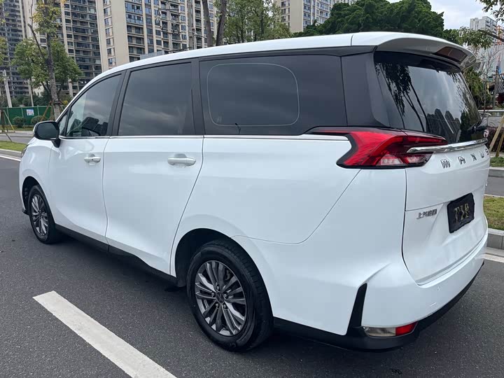 Фото 7 - Maxus G50