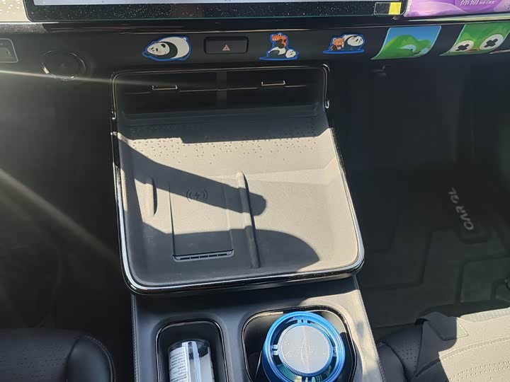 Фото 13 - Toyota bZ3X