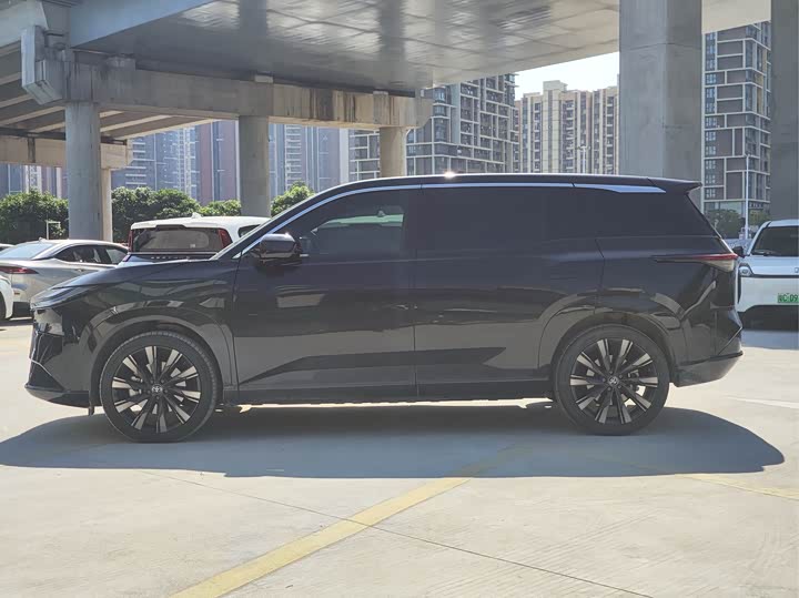 Фото 7 - Toyota bZ3X