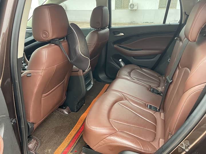 Фото 16 - Buick Envision Plus