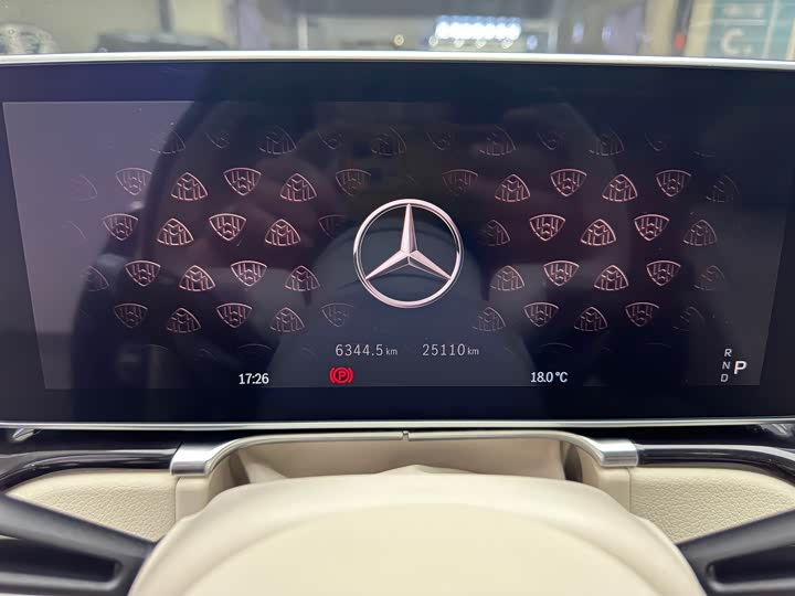 Фото 27 - Mercedes-Benz Maybach S-Class