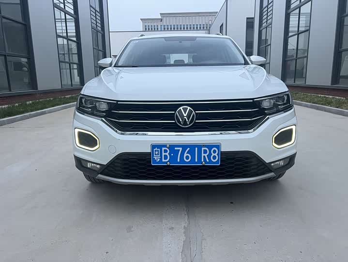 Фото 2 - Volkswagen T-Roc