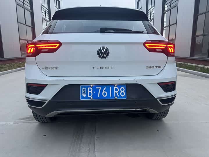 Фото 4 - Volkswagen T-Roc