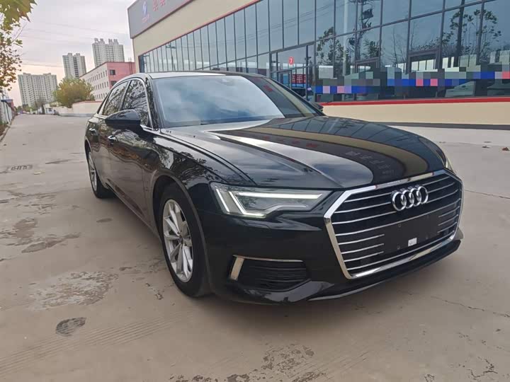 Фото 3 - Audi A6L