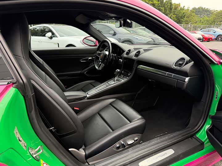 Фото 3 - Porsche 718