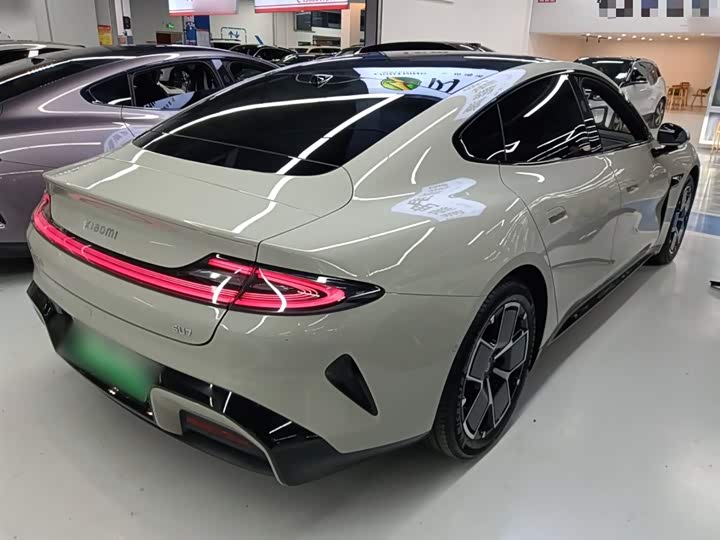 Фото 7 - Xiaomi SU7