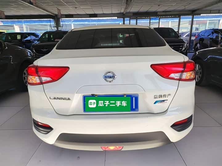 Фото 6 - Nissan Lannia