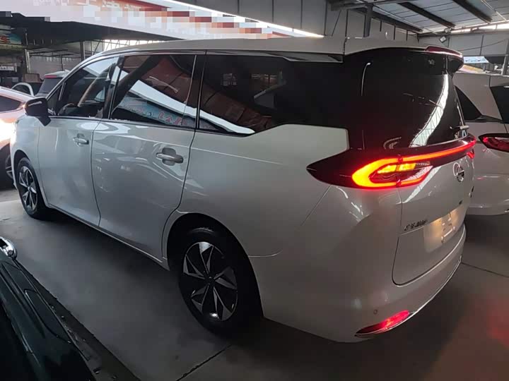 Фото 5 - GAC Trumpchi M6