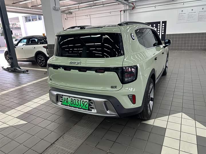 Фото 2 - Smart #5