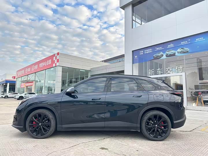 Фото 5 - BAIC Arcfox Alpha T5