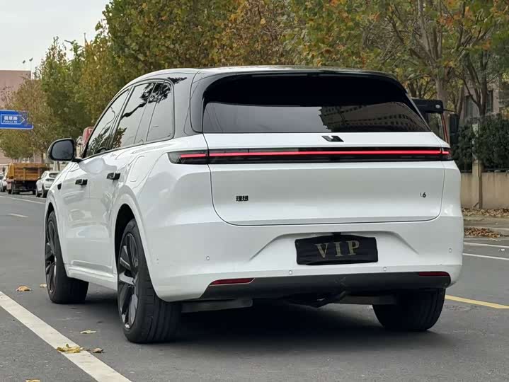 Photo 7 - LiXiang L6