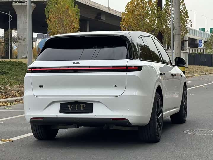 Photo 9 - LiXiang L6