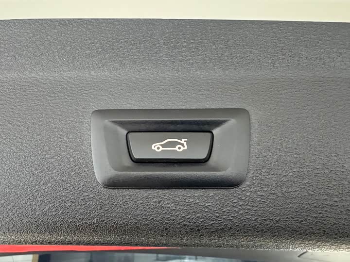 Фото 20 - BMW X1