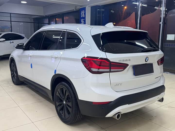 Фото 4 - BMW X1