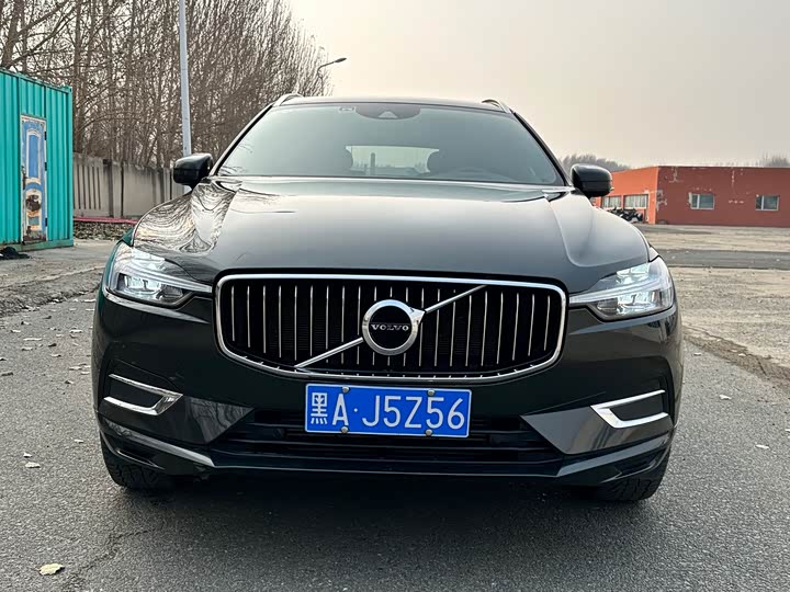 Фото 2 - Volvo XC60