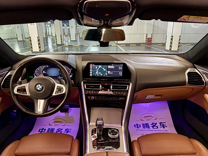 Фото 10 - BMW 8 Series