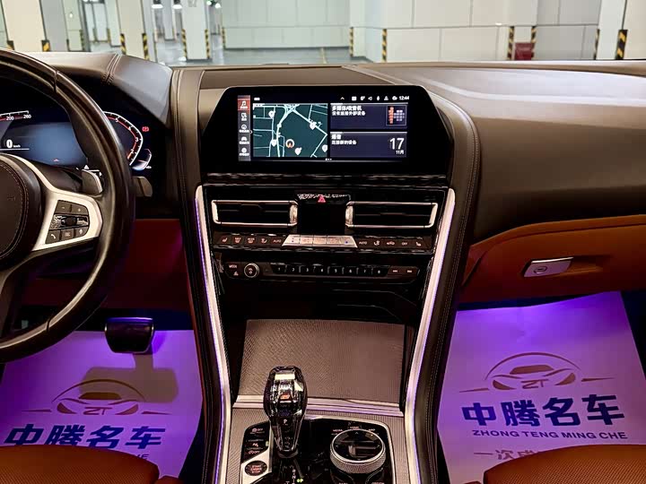 Фото 11 - BMW 8 Series