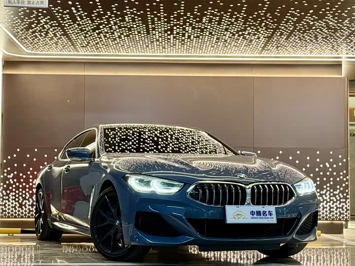 Фото 3 - BMW 8 Series