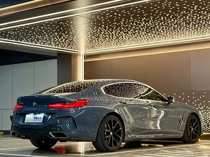 Фото 31 - BMW 8 Series